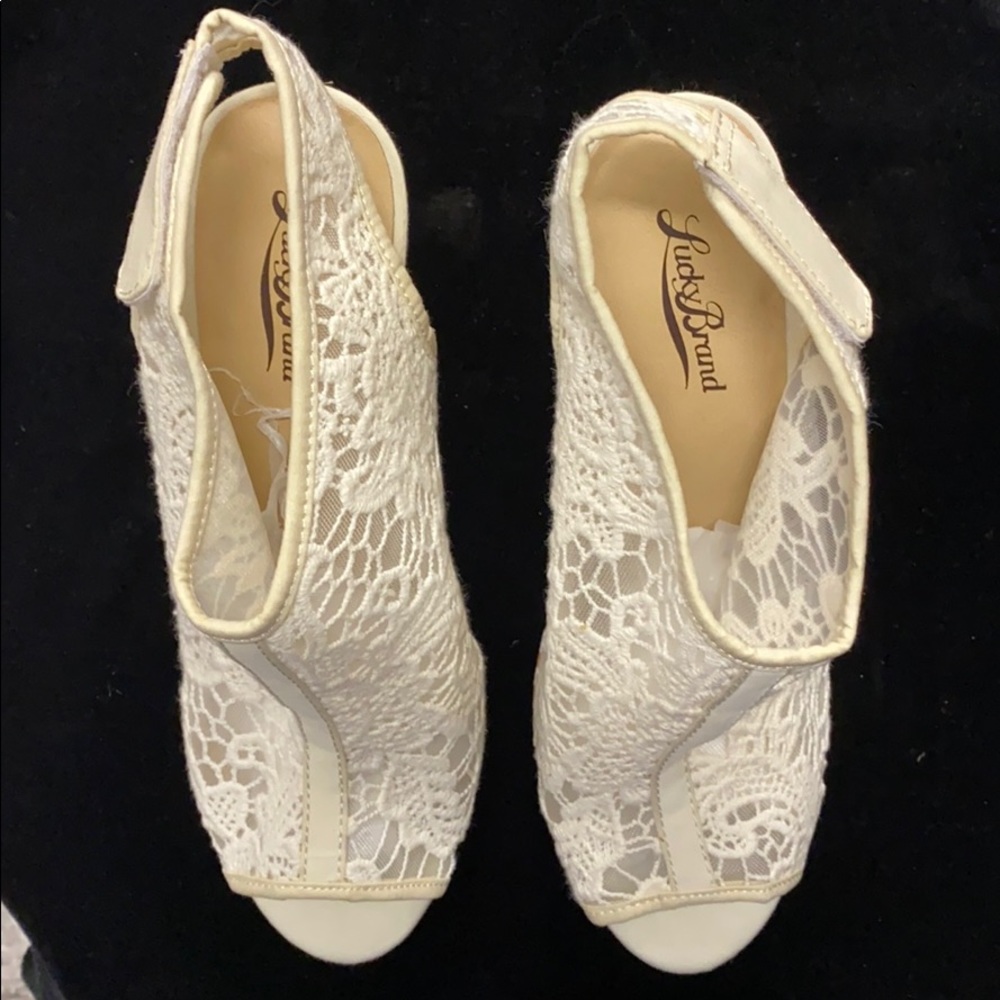 Brand new Sandals